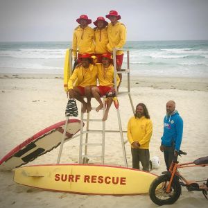 sauveteur la torche plage de Tronoën